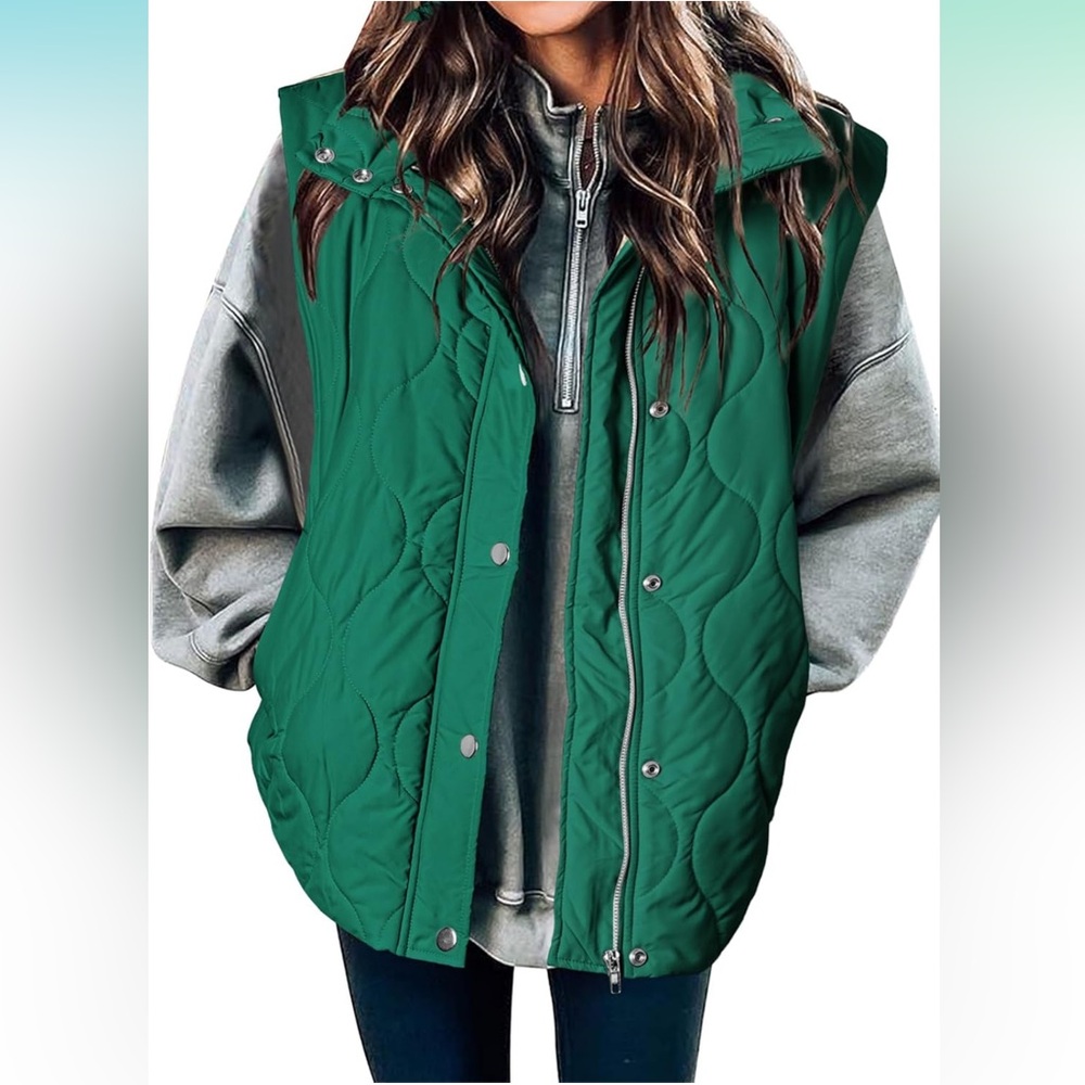 Green Quilted Vest - size large